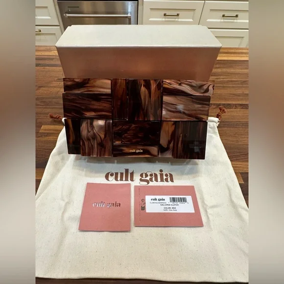 Cult Gaia Marble Brown Clutch - Picture 4 of 14